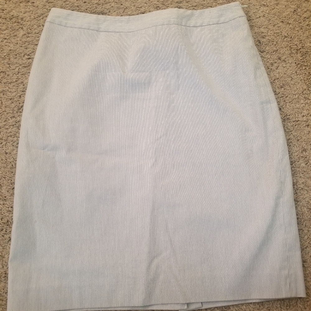 Nine West searsucker suit skirt